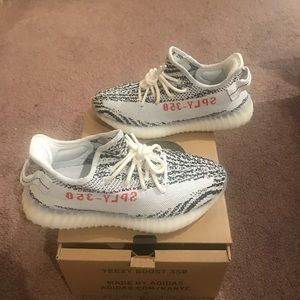 Yeezy boost 350 zebra